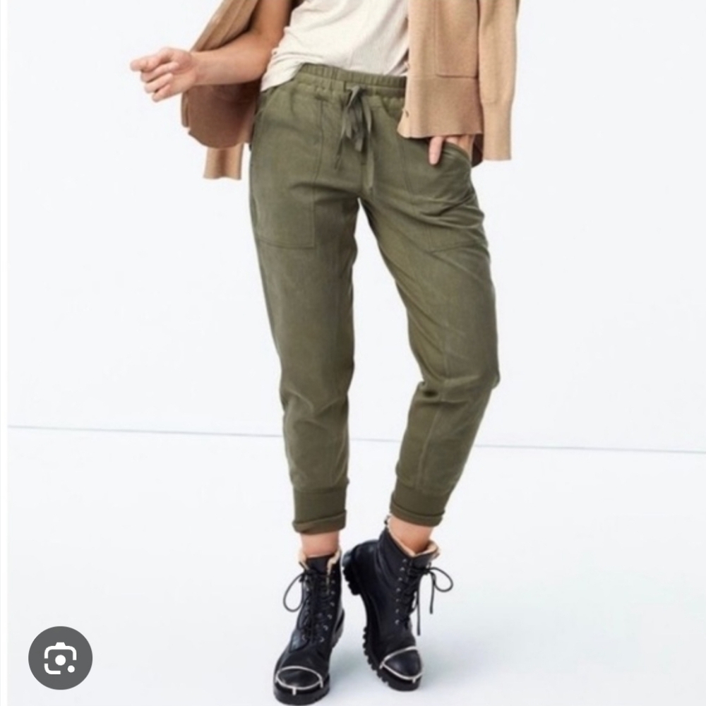 KUT FROM THE KLOTH  High Waist  Joggers Army Green  PREOWNED  SZ S